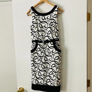 London Times Black and White Sheath Dress